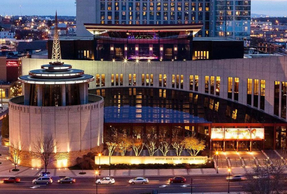 Country Music Hall of Fame and Museum at night